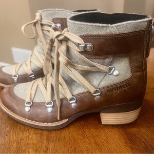 Merrell Women's Shiloh II Lace-Up Brown and Cream Boots